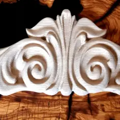  Drewniane ornamenty do mebli - piękne i wyjątkowe dekoracje