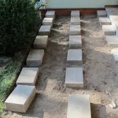 Bloczki betonowe pod taras: jak zbudować trwały fundament