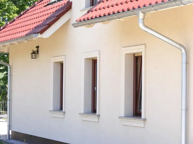 Zdjęcie Jak zrobić gzyms ze styropianu: krok po kroku bez błędów